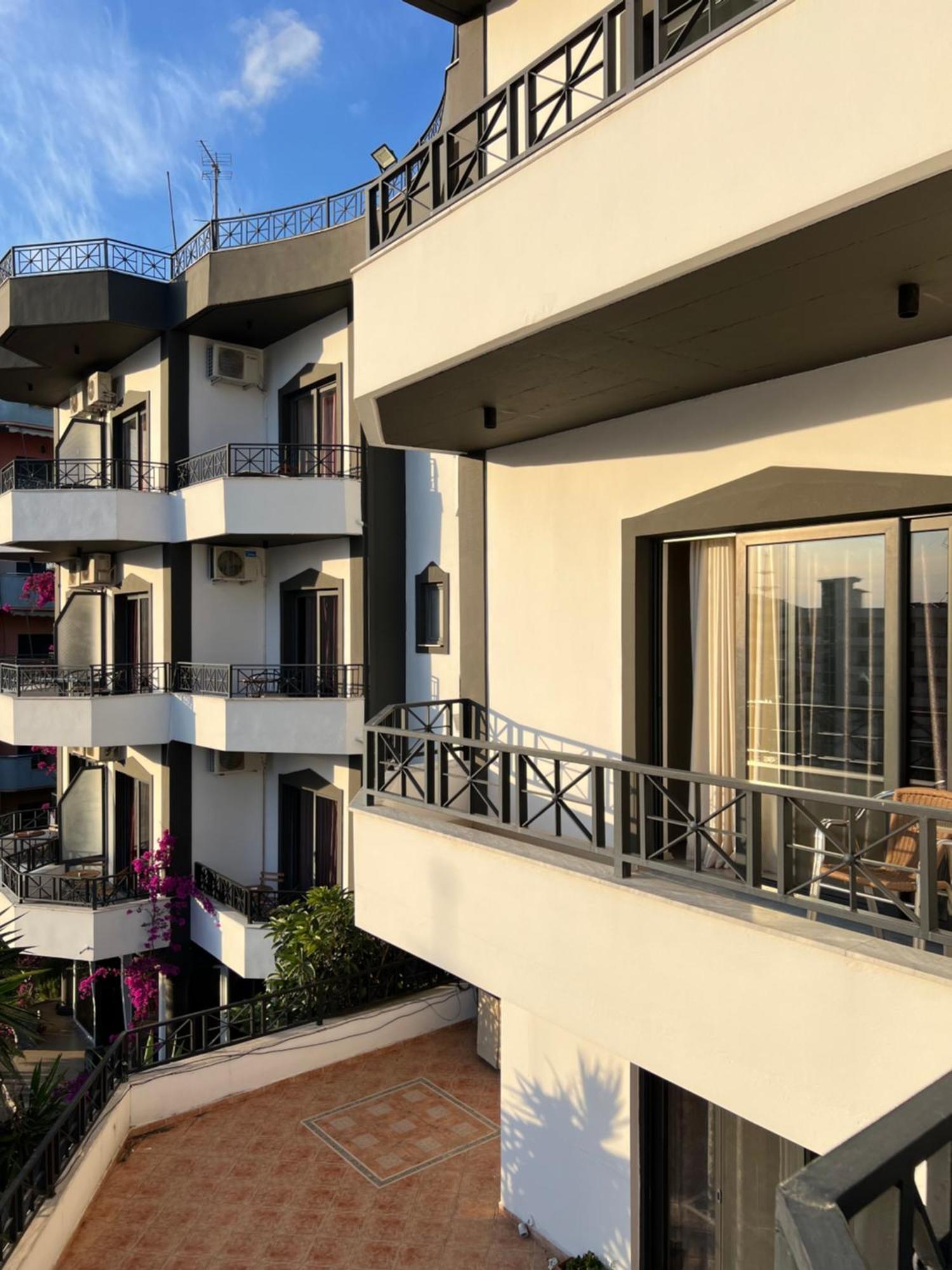 Privé City Hotel Sarandë Exteriér fotografie
